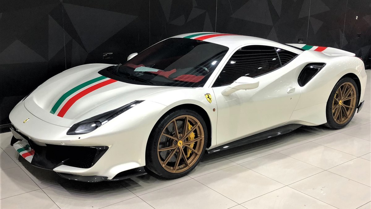 Ferrari 488 Pista - Italian Stripes design - cover