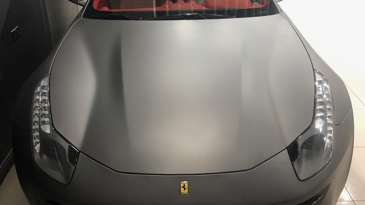 Ferrari GTC4 Lusso - Grey Matt wrap - img 3