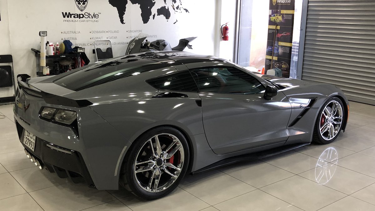 Chevrolet Corvette - Grey Gloss wrap - img 2