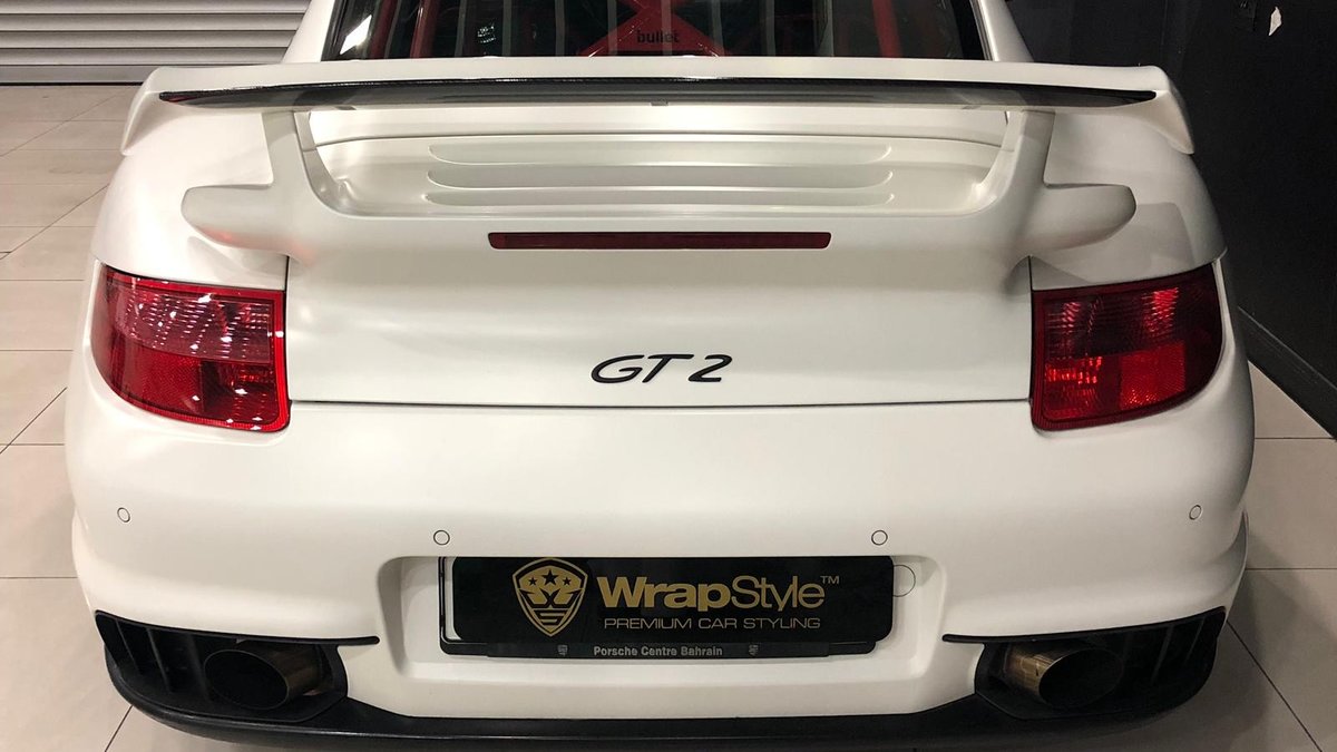 Porsche GT2 - White Satin wrap - img 1