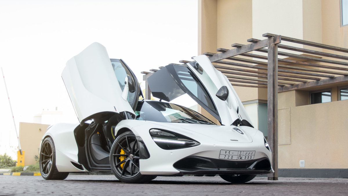 McLaren 720S - White Matt wrap - img 2