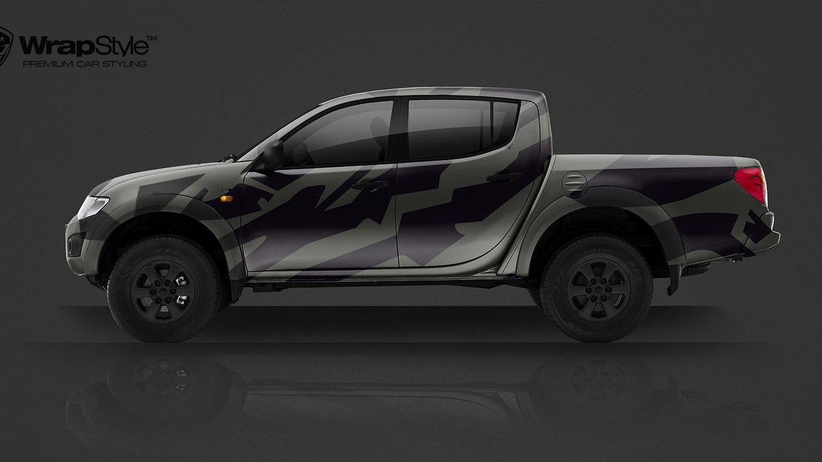 Mitsubishi L200 - Camo design - cover