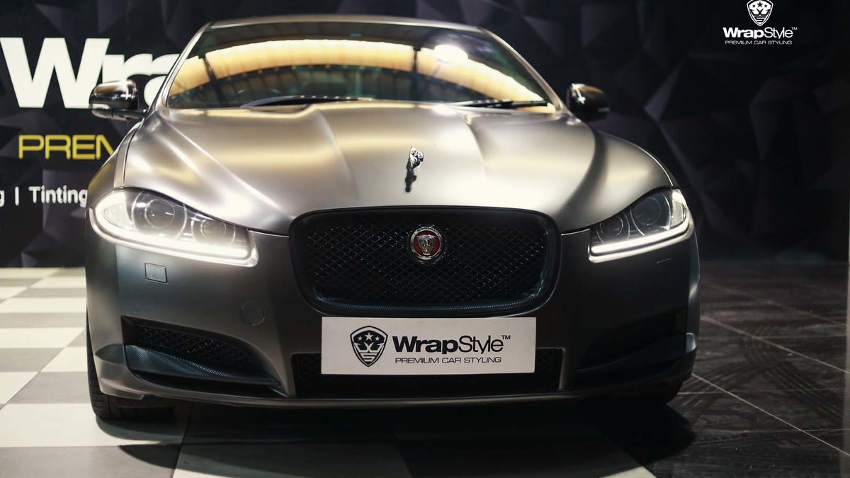 Jaguar XJ - Chrome Matt wrap - cover