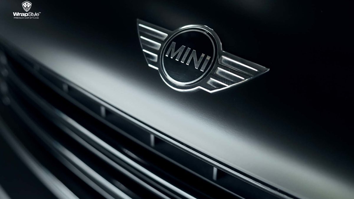 Mini Countryman - Black Satin wrap - img 1