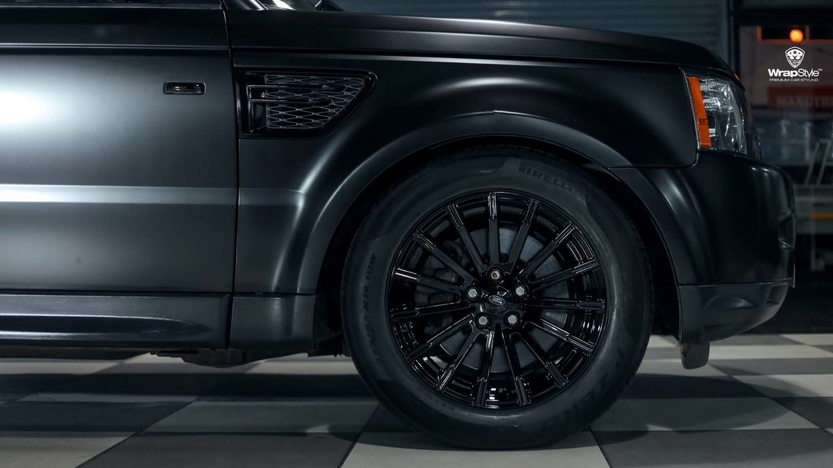 Range Rover Sport - Black Satin wrap - img 2