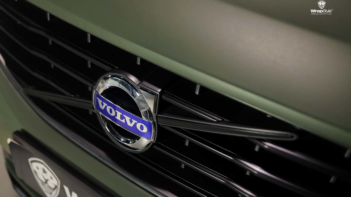 Volvo XC60 - Green Matt wrap - img 1