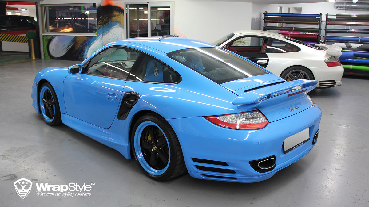 Porsche 911 - Blue Gloss wrap - img 1