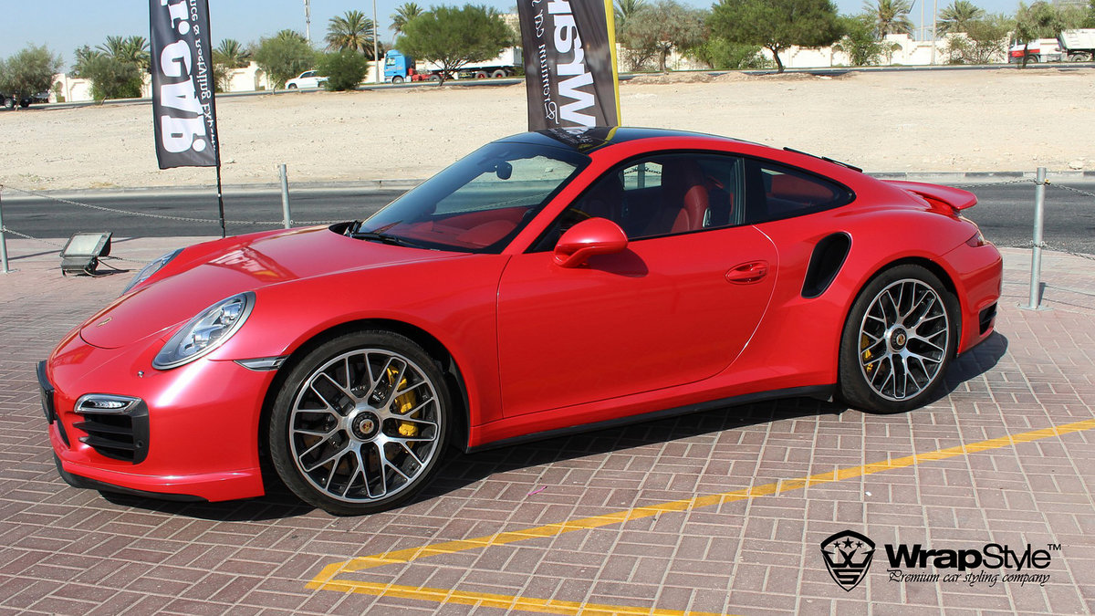 Porsche 911 Turbo - Red Gloss wrap - img 2