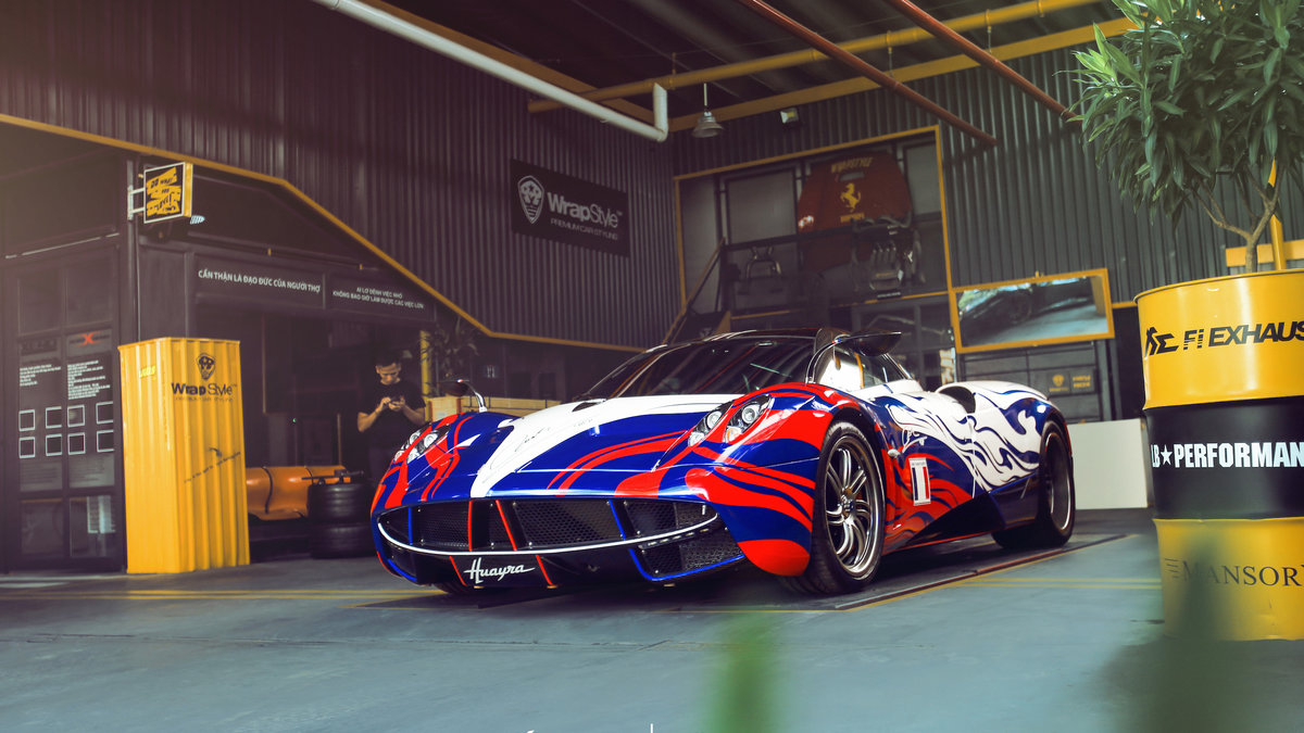 Pagani Huayra - Wrap - cover