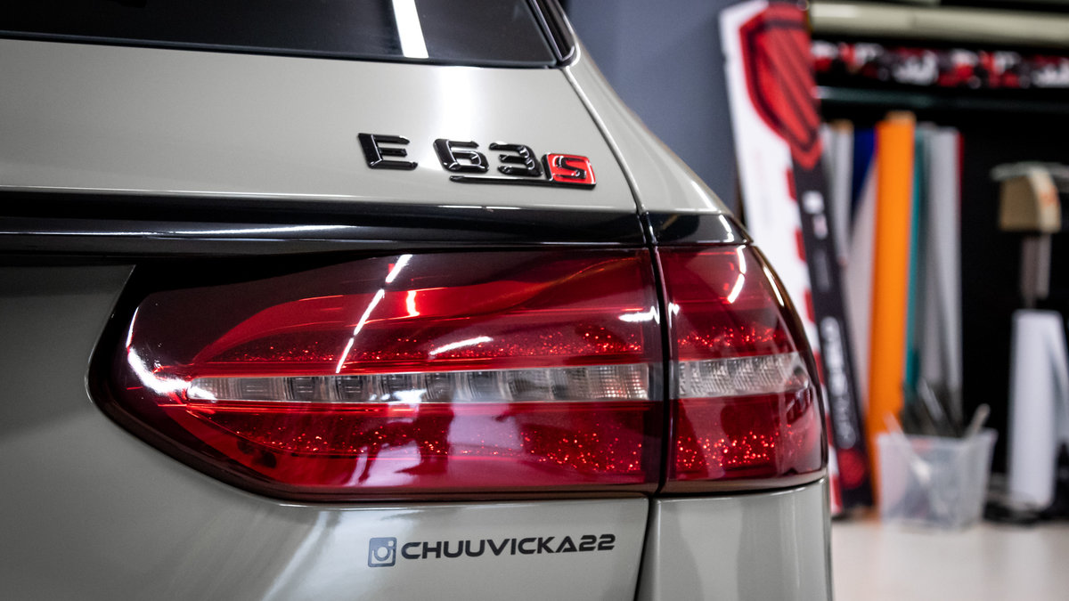 Merecedes-Benz E63s - Khaki Green - img 2