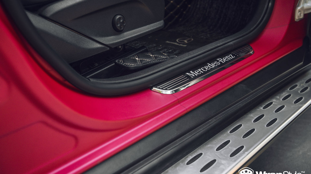 Mercedes Benz - Glc 300 - Red Matt Metallic - img 3