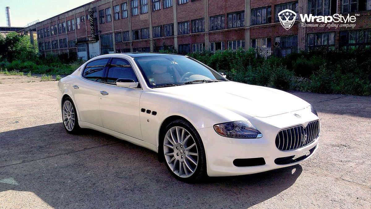 Maserati Qatroporte - White Gloss wrap - img 1