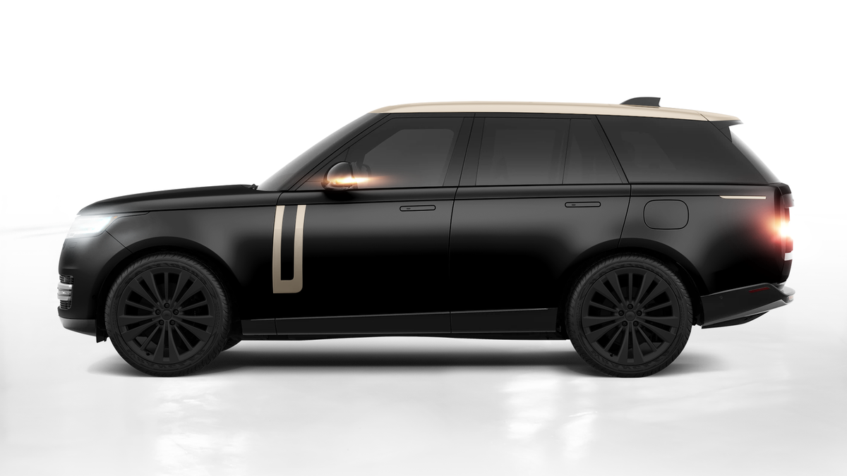 Range Rover SV - Black Satin Design - cover