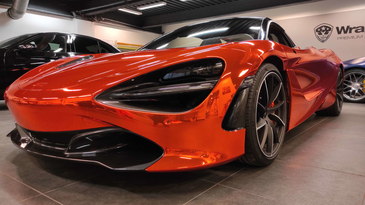 McLaren 720S - Super Chrome Orange - cover