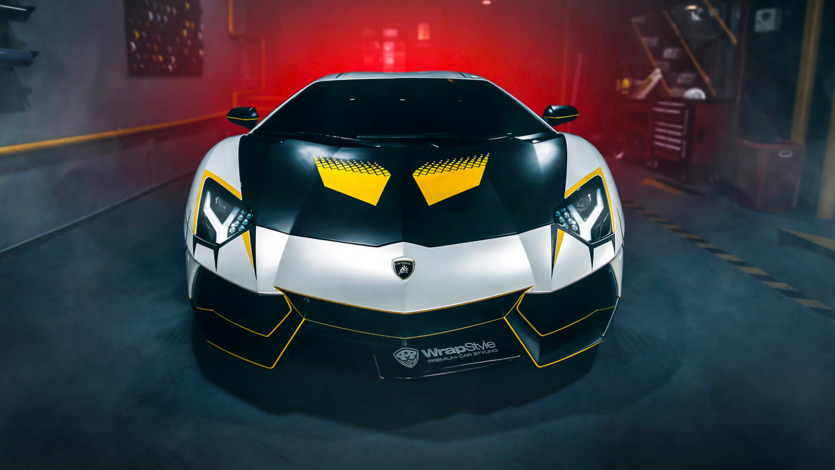 Lamborghini Aventador - Black & Yellow Wrap - cover
