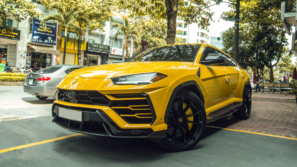 Lamborghini Urus - Yellow Wrap - img 11