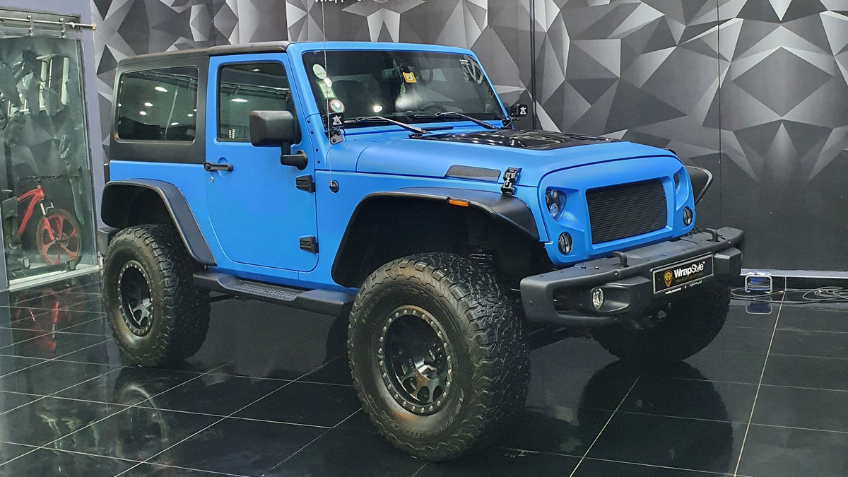 Jeep Wrangler - Blue Wrap - cover