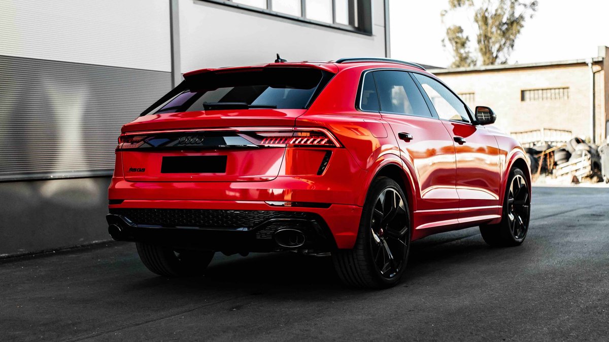 Audi RS Q8 - Blood Red Wrap - img 7