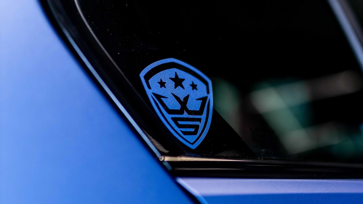 Volkswagen Passat - Night Blue Wrap - img 4