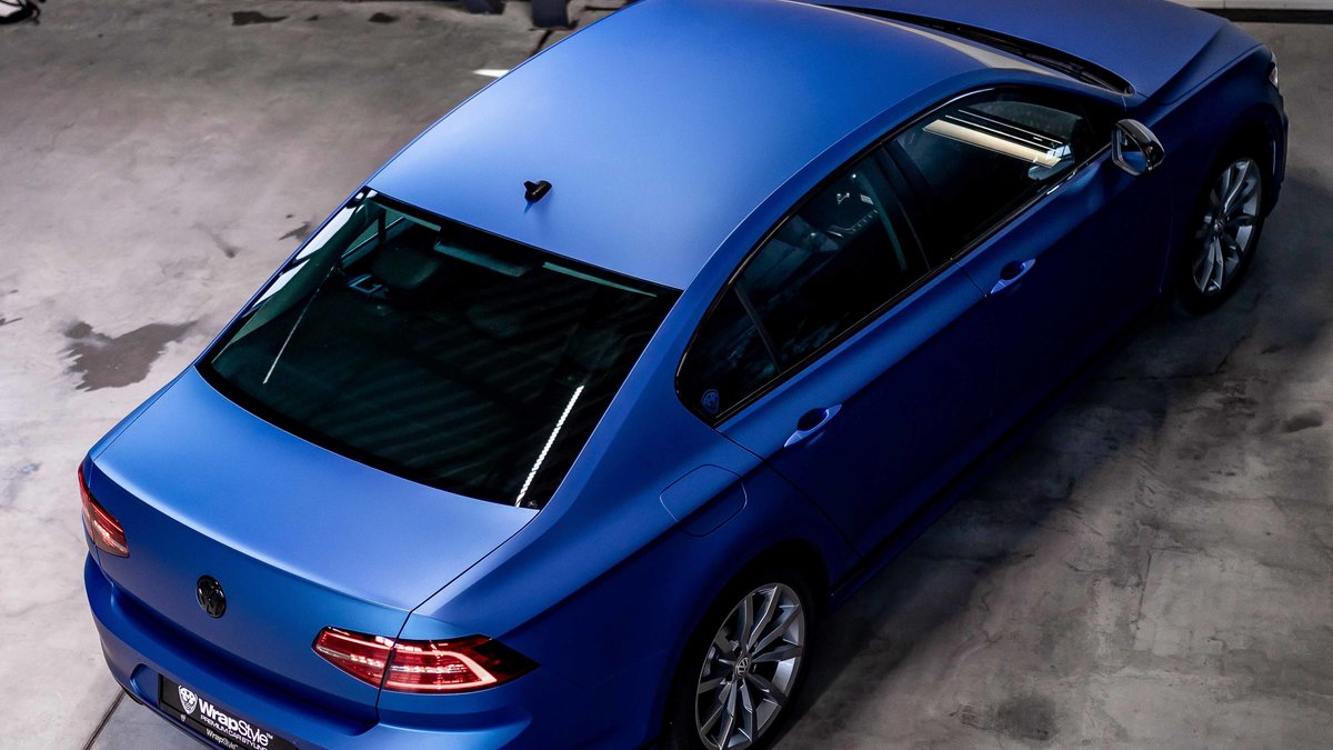 Volkswagen Passat - Night Blue Wrap - img 11