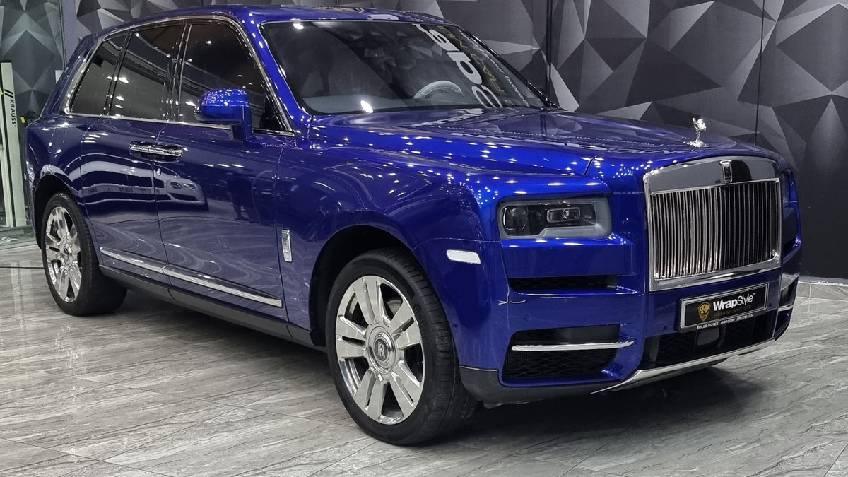 Rolls-Royce Cullinan - Dark Blue Wrap - img 2