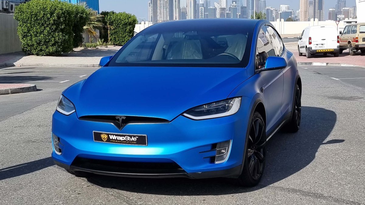 Tesla Model X - Blue Wrap - img 2