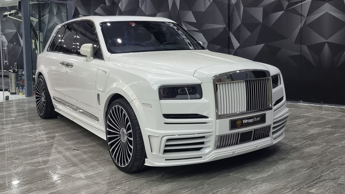 Rolls-Royce Cullinan - White Wrap - cover