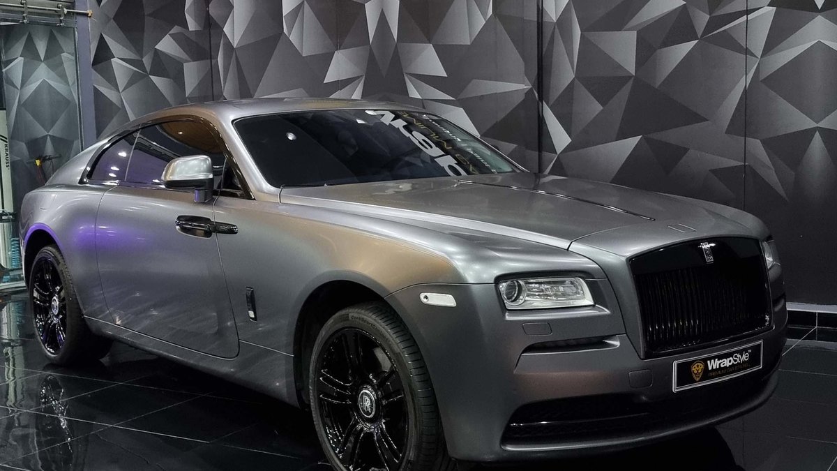 Rolls-Royce Wraith - Grey Wrap - img 1