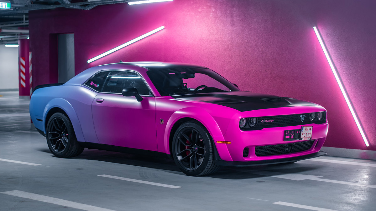 Dodge Challenger - Gradient Wrap - img 1