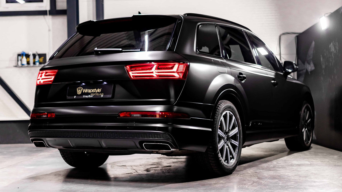 Audi Q7 - Satin Black Wrap - img 5