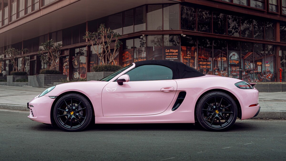 Porsche 718 Boxster - Pink Wrap - img 1