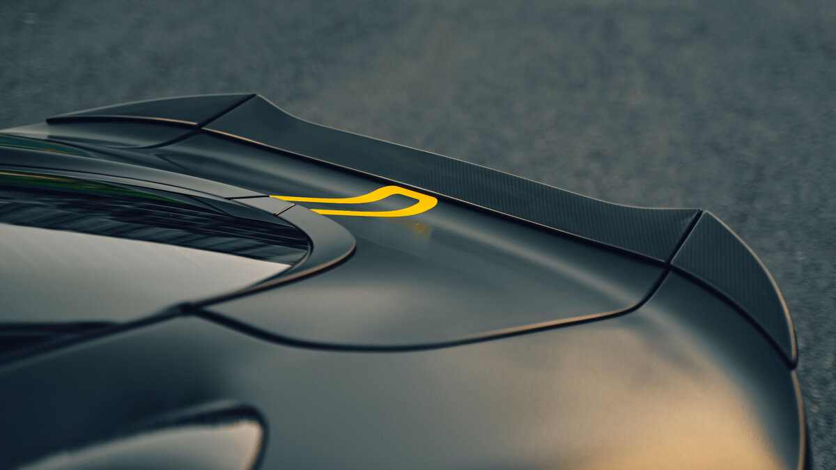 McLaren GT - Black Satin Wrap - img 7