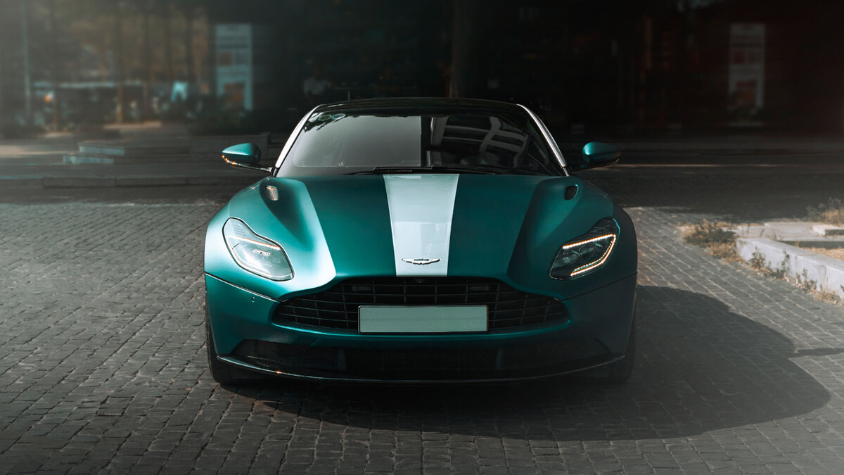 Aston Martin DB11 - Jewel Green Wrap - cover