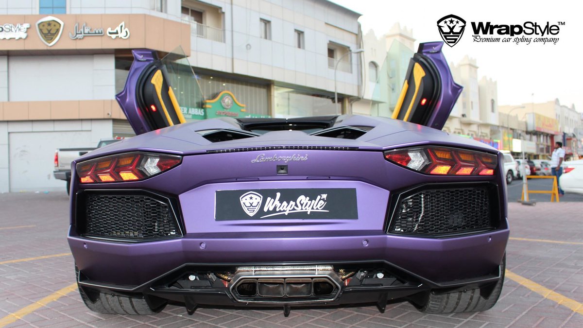 Lamborghini Aventador - Purple Metalic Matt wrap - img 3