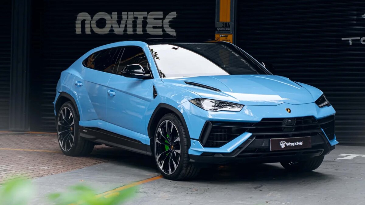 Lamborghini Urus S - Ice Blue Wrap - img 1