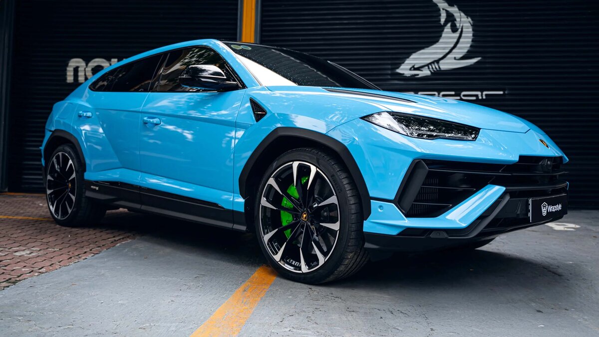 Lamborghini Urus S - Ice Blue Wrap - img 17