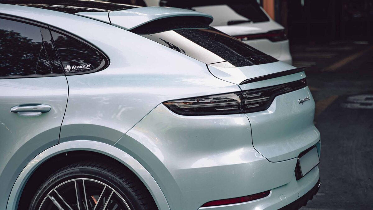 Porsche Cayenne - Neon Mint Wrap - img 3