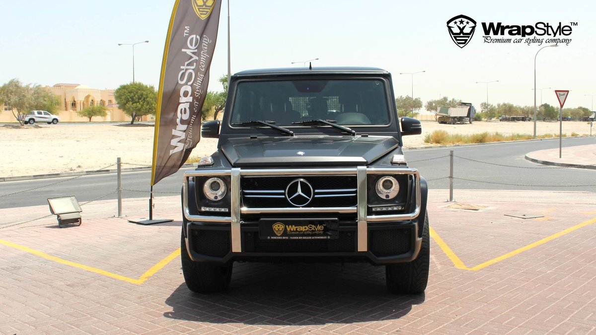 Mercedes G63 - Black Satin wrap - img 3