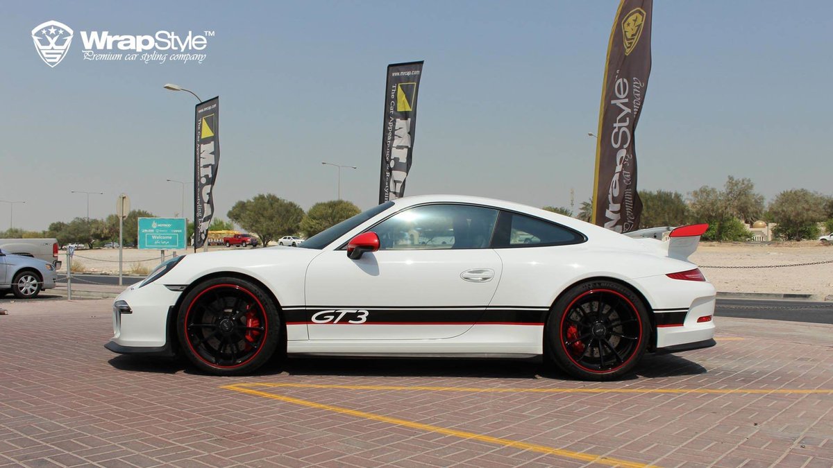Porsche GT3 - Stripe design - img 1