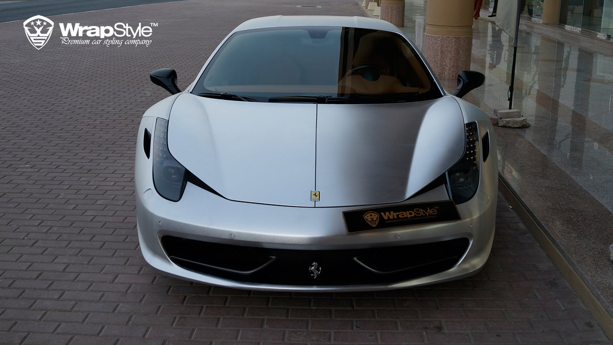 Ferrari 458 Italia - Silver Chrome wrap - img 4