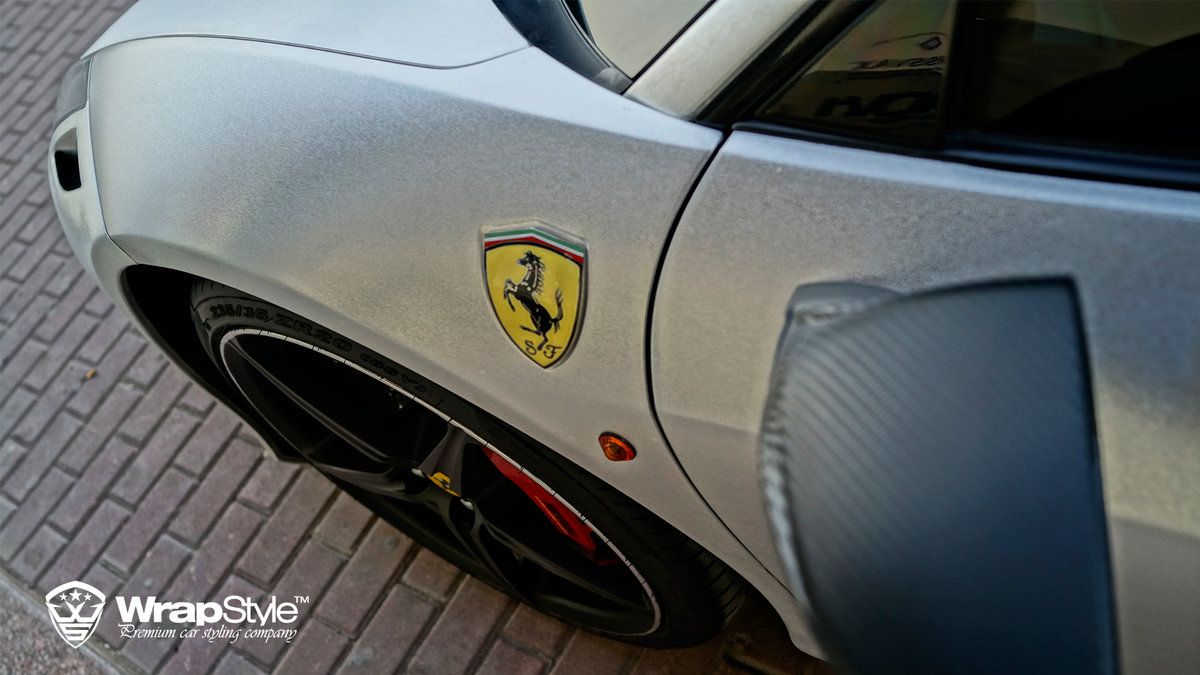 Ferrari 458 Italia - Silver Chrome wrap - img 2