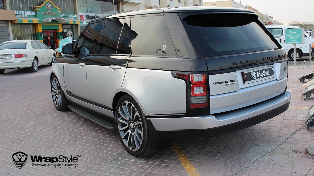 Range Rover Vogue - Black Metallic wrap - img 4