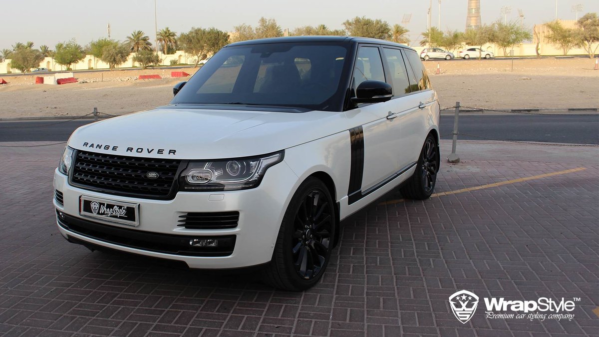 Range Rover Autobiography - White Pearl wrap - img 3