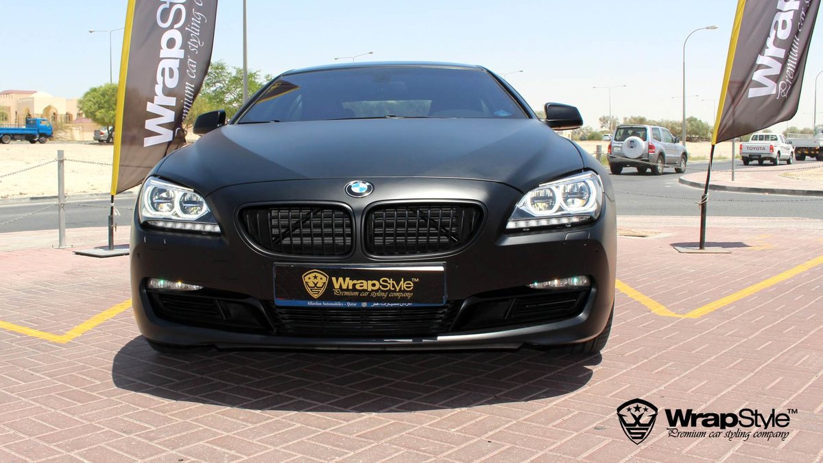BMW 640 - Black Satin wrap - img 3
