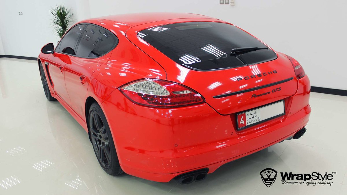 Porsche Panamera - Red Gloss wrap - img 3