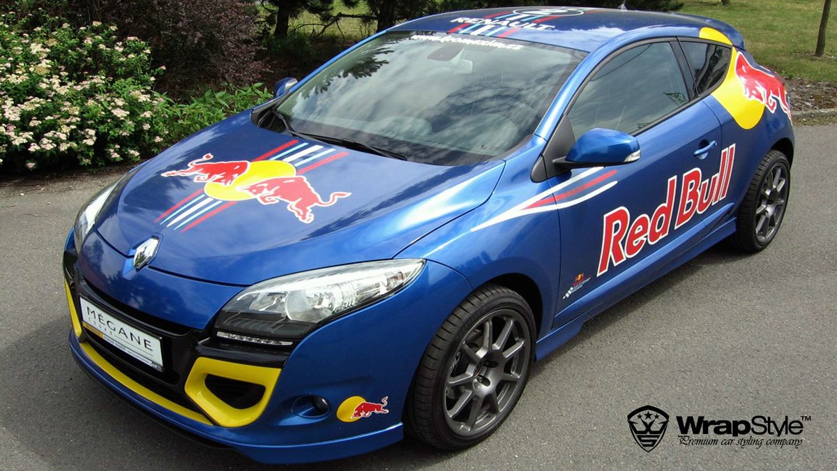 Renault Megane - Red Bull design - img 1