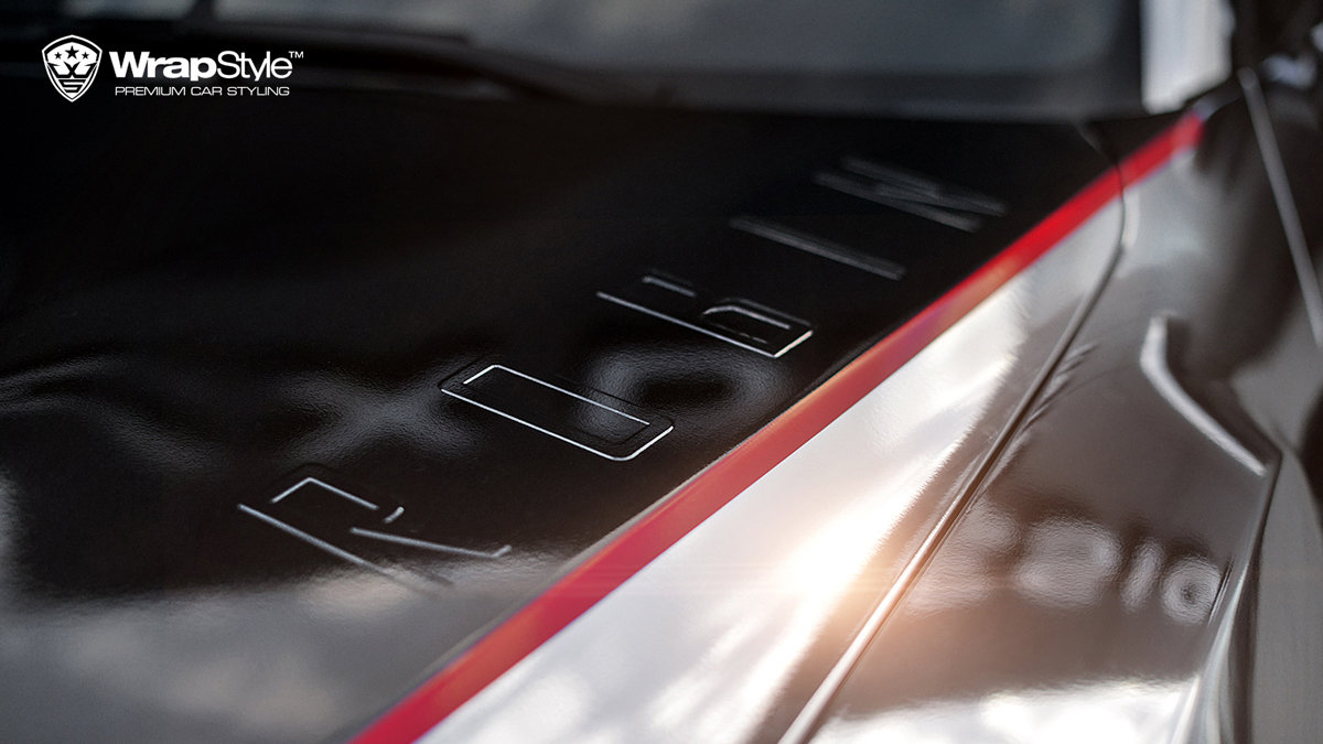 Nissan GTR - Silver Chrome wrap - img 1