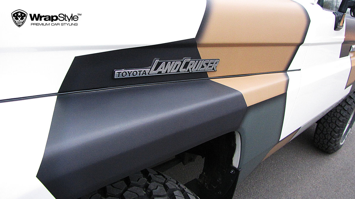 Toyota Land Cruiser - Camo design - img 1