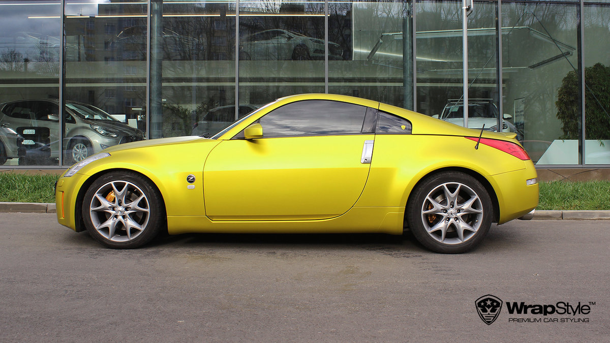 Nissan 350Z - Yellow Satin Chrome wrap - img 1