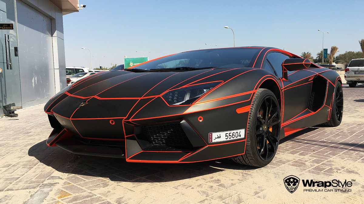 Lamborghini Aventador - Black Matt Tron wrap - img 1